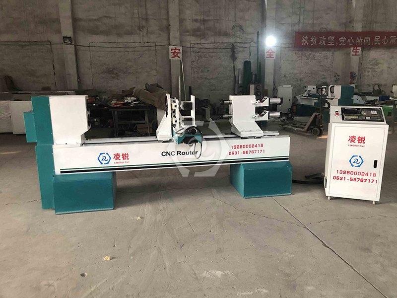 LR-1516-S2多功能雙軸數控木工車床